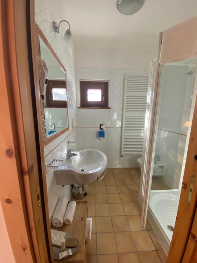 Principessa Giovanna Boutique Chalet Роккаразо Екстер'єр фото