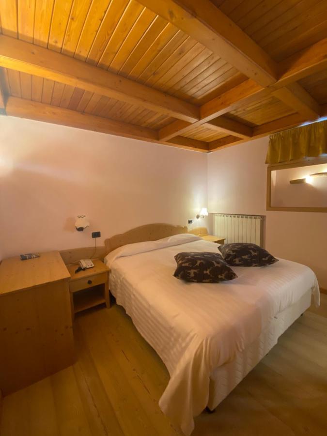 Principessa Giovanna Boutique Chalet Роккаразо Екстер'єр фото