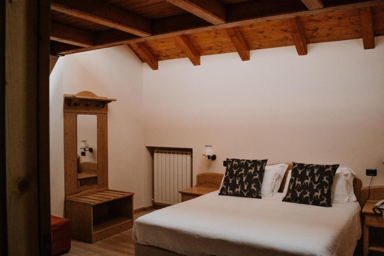 Principessa Giovanna Boutique Chalet Роккаразо Екстер'єр фото